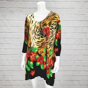 Valentina Bold Animal/Floral Print Fashion Tunic Size:1X GUC!